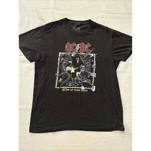 Vintage AC/DC tshirt teeshirt. Size L